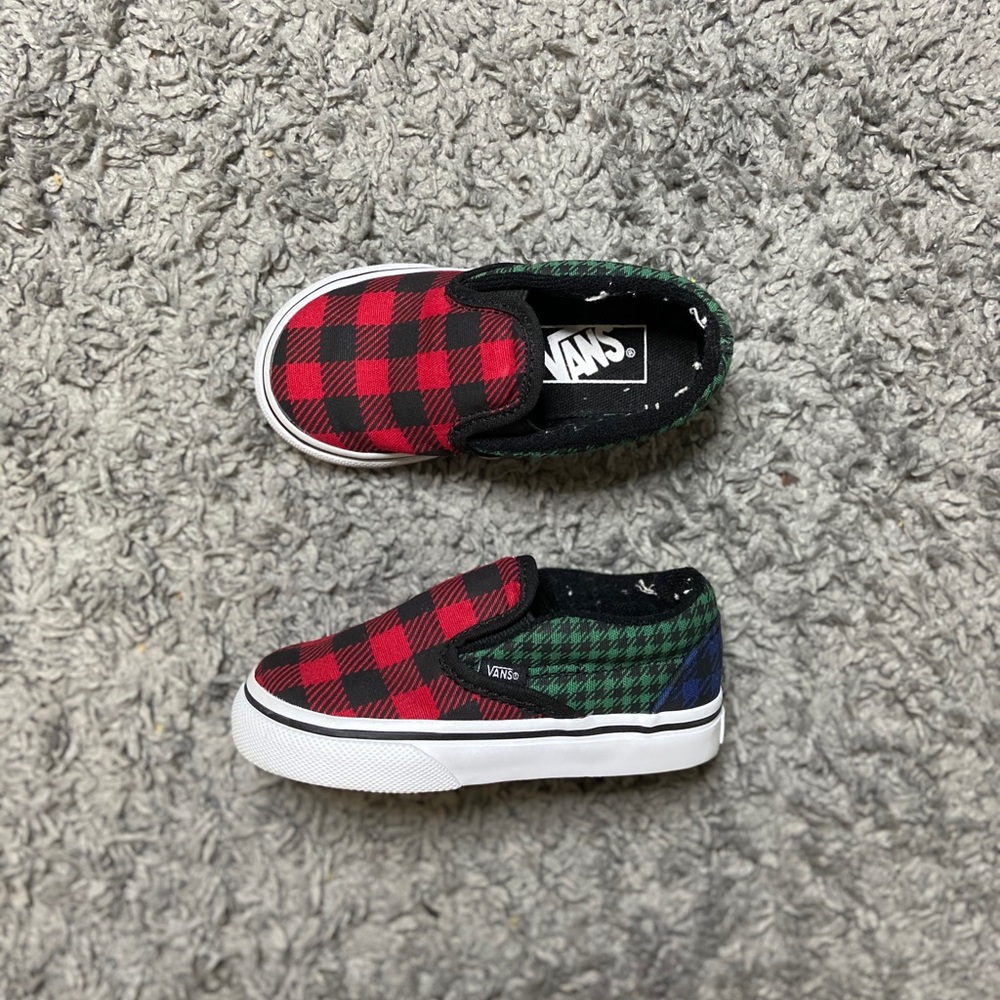 VANS Plaid Slip On